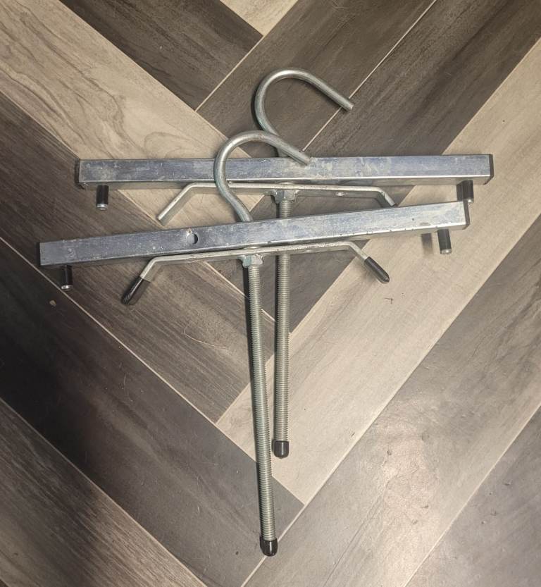 image for Heavy duty roof bar ladder clamps 