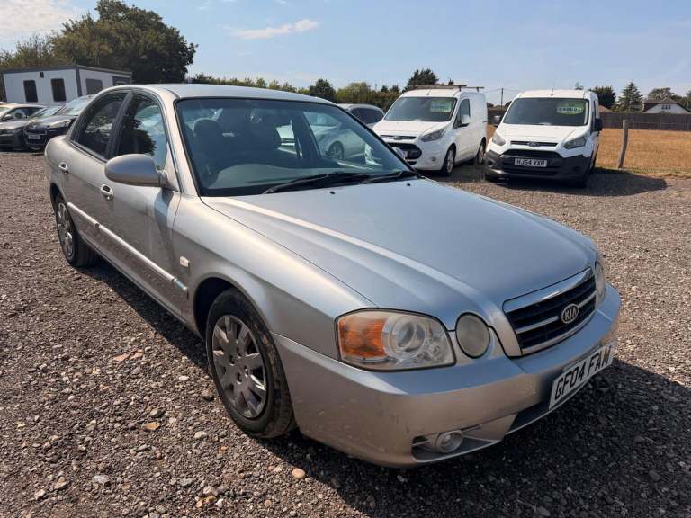 KIA MAGENTIS 2.0 LE 4dr (silver) 2004