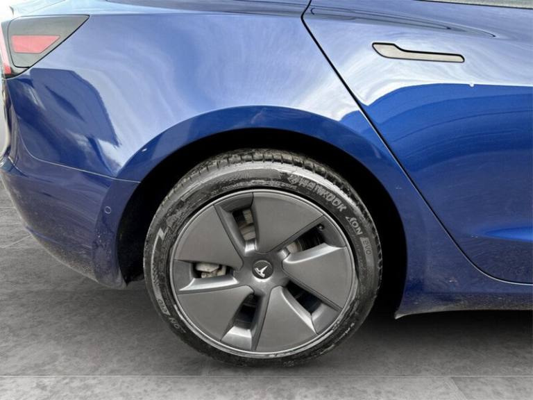 2022 Tesla Model 3 Long Range Saloon Electric Automatic
