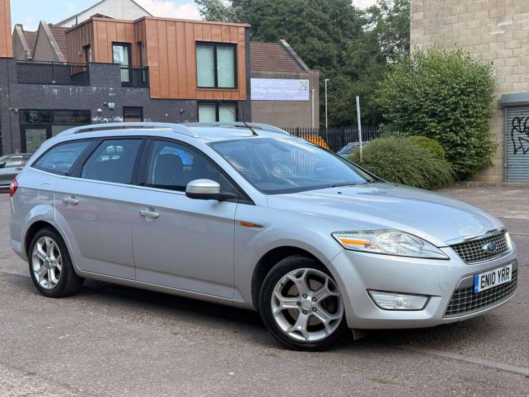 Ford Mondeo 2.0 EcoBoost Titanium Powershift 5dr Petrol Automatic