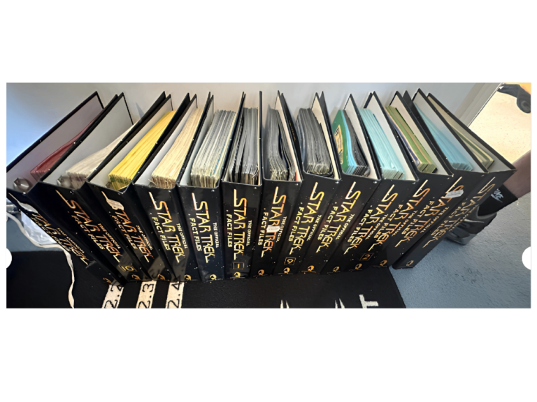 Star Trek Fact Files Collection with Official Binders - Job Lot