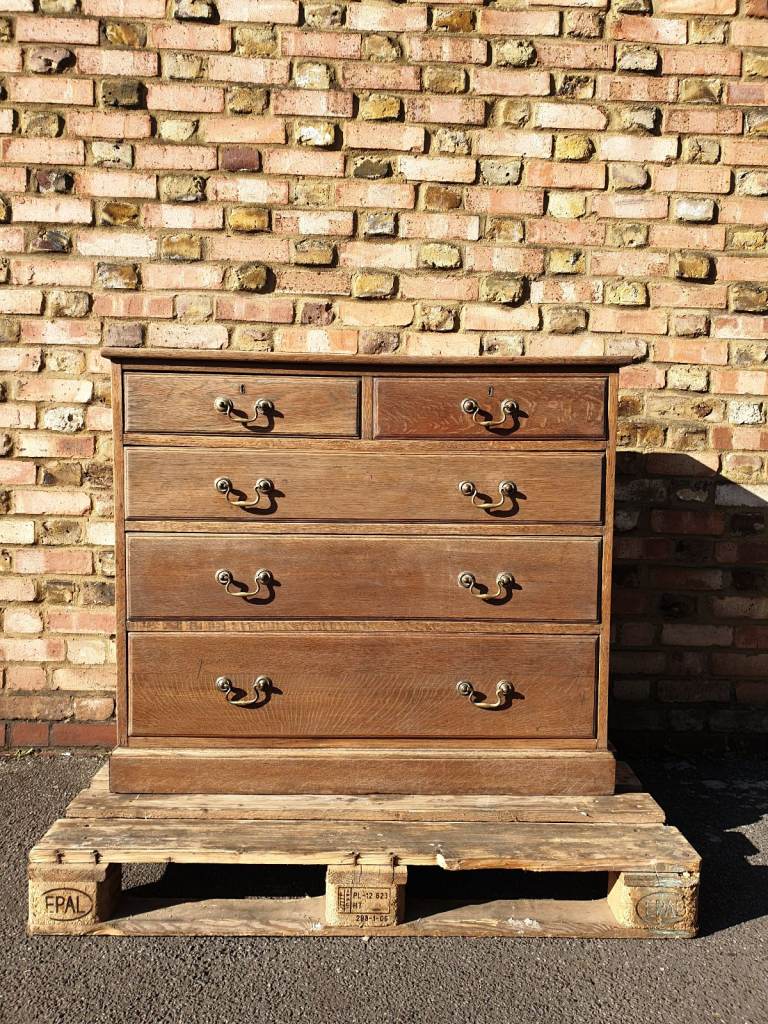 Antique Oak Chest Of Drawers Commode heavy solid Oak Wood