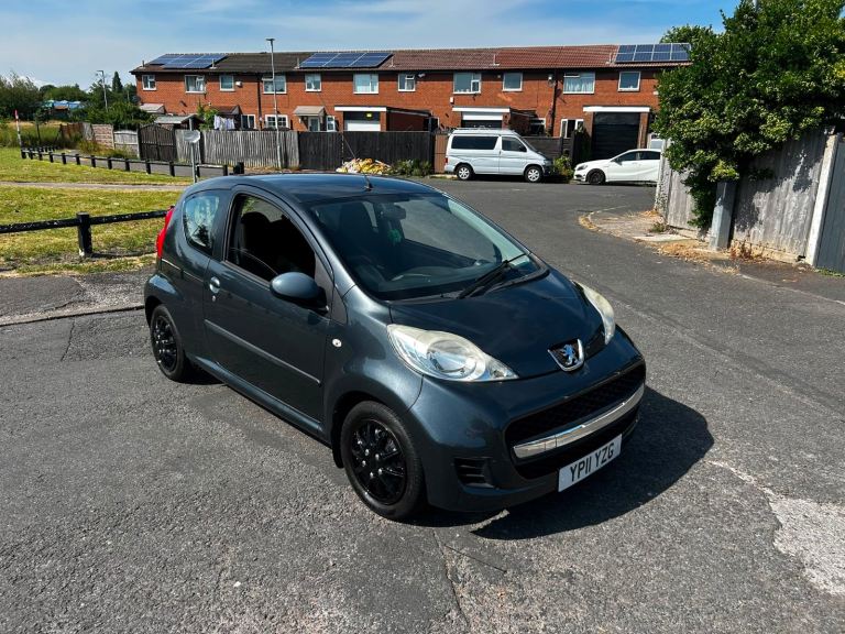 Peugeot, 107, Hatchback, 2011, Manual, 998 (cc), 3 doors