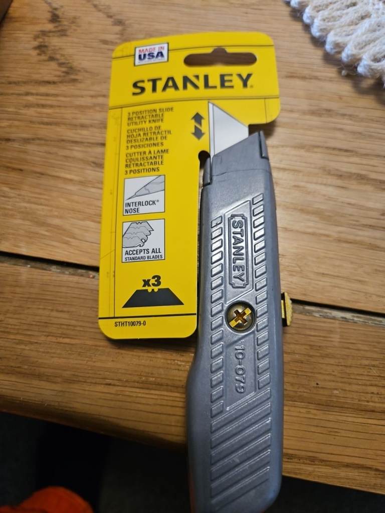 Stanley knife 