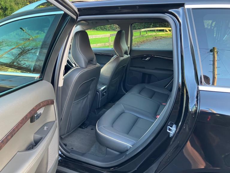 2016 VOLVO V70 2.0 T5 SE LUX Inscription 245bhp Automatic Estate