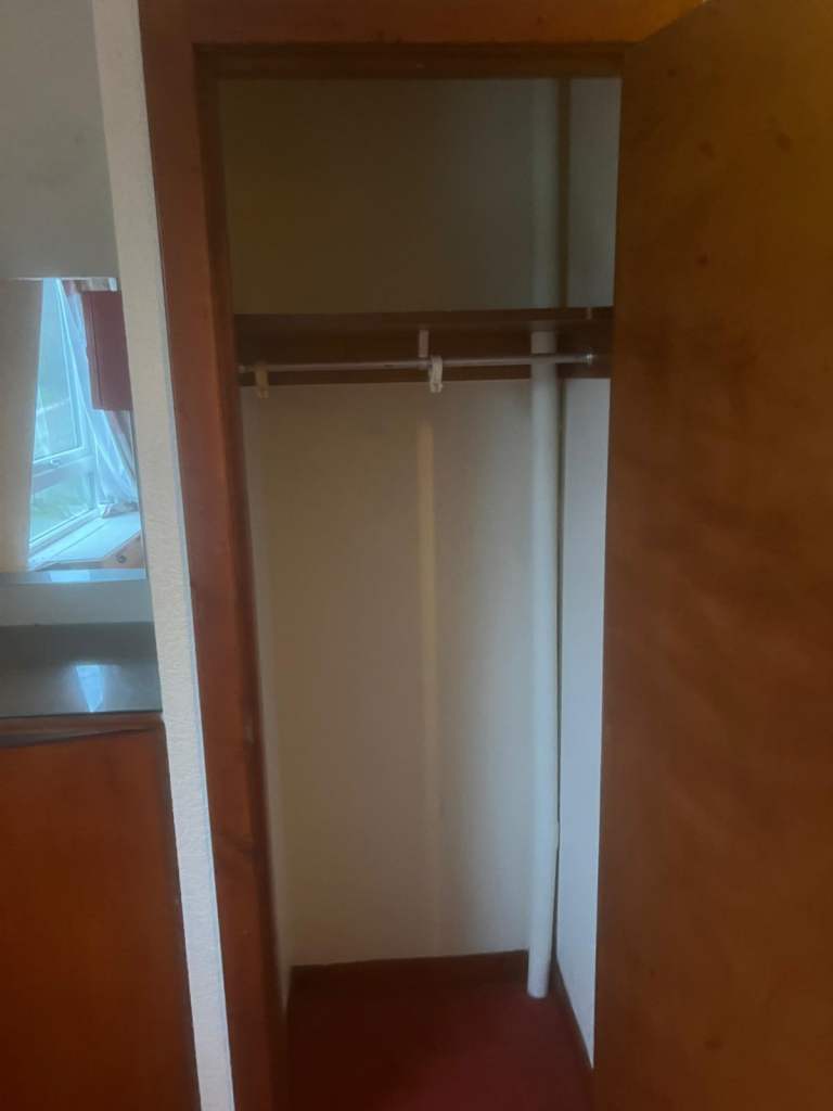 Double Rooms to rent with SHARED bathroom