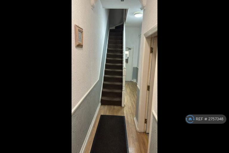 1 bedroom in Honeywell Lane, Oldham, OL8 (#2757348)
