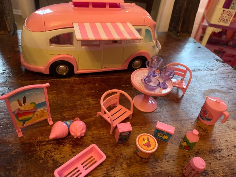 Pink Caravan and Ice cream Shop toy set 