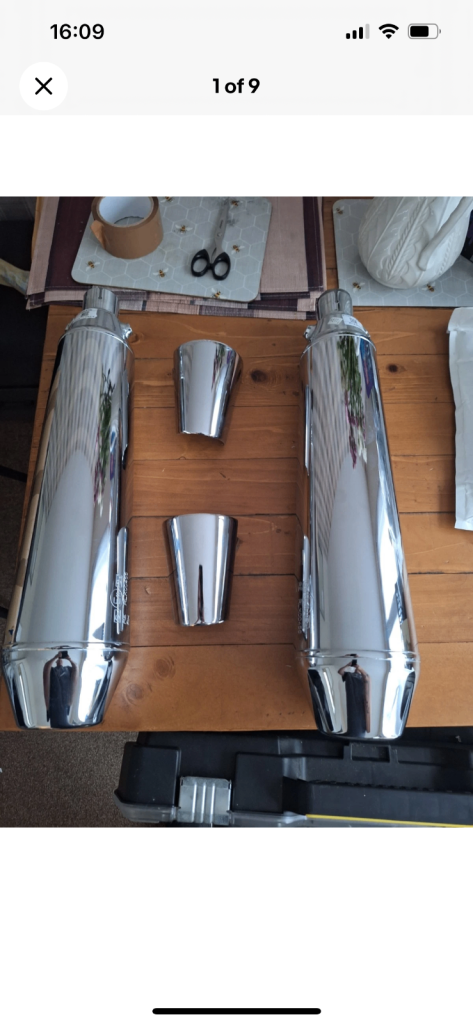 Royal Enfield Interceptor Exhaust cans