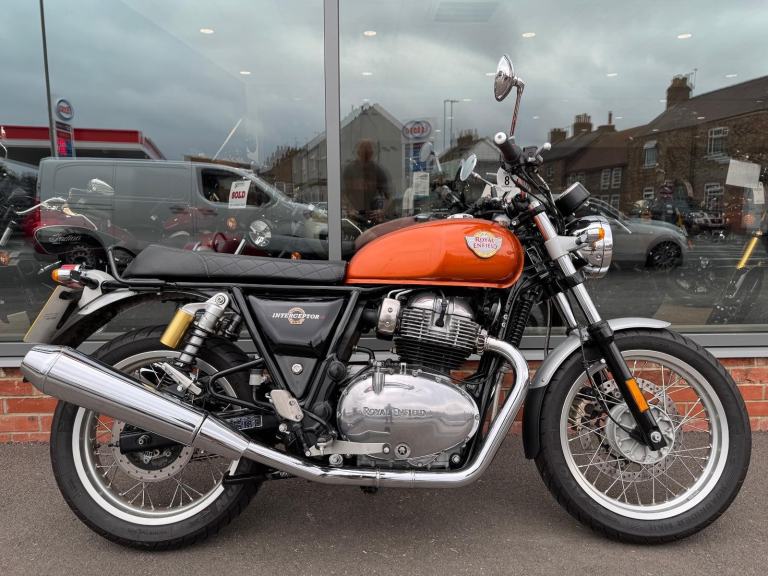 Royal Enfield INTERCEPTOR INT 650