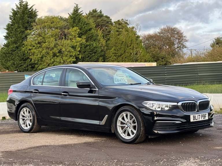 2017 BMW 5 Series 520d SE AUTOMATIC FSH FINANCE & WARRANTY AVAILABLE  SALOON Diesel Automatic