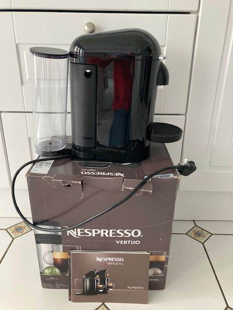 Nespresso Vertuo Coffee Machine - Good Condition, Boxed