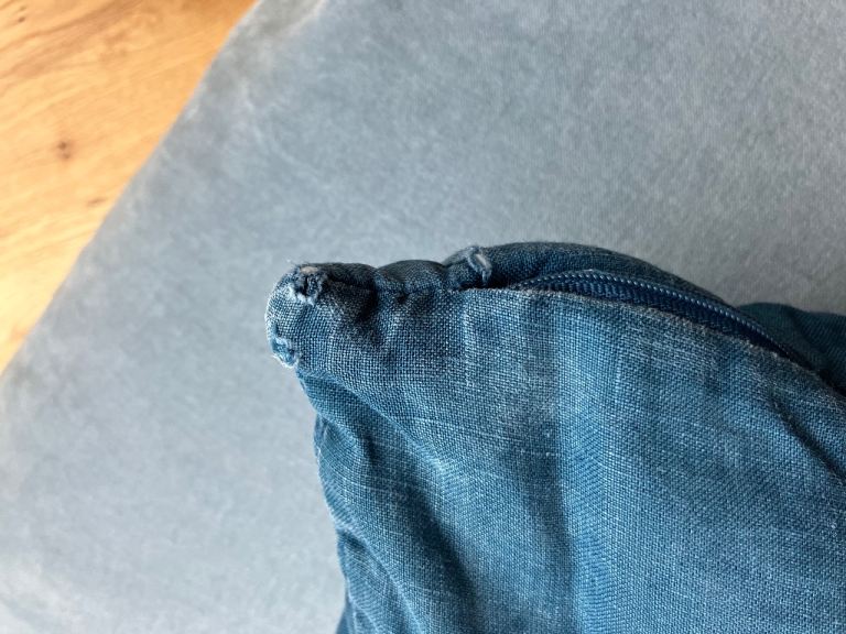 2x large IKEA cushions 65x65cm