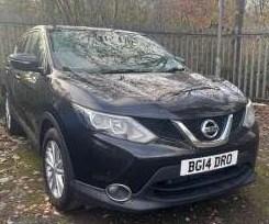 2014 Nissan Qashqai 1.2 DiG-T Acenta Premium 5dr ++ PANROOF / NAV / CAMERA / ULEZ ++ HATCHBACK Pe...