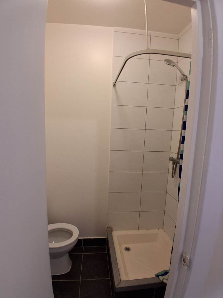 Lovely self contained studio available in Lambeth!
