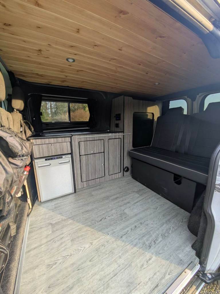 Ford, TRANSIT CUSTOM, Panel Van, 2018, Manual, 1996 (cc)