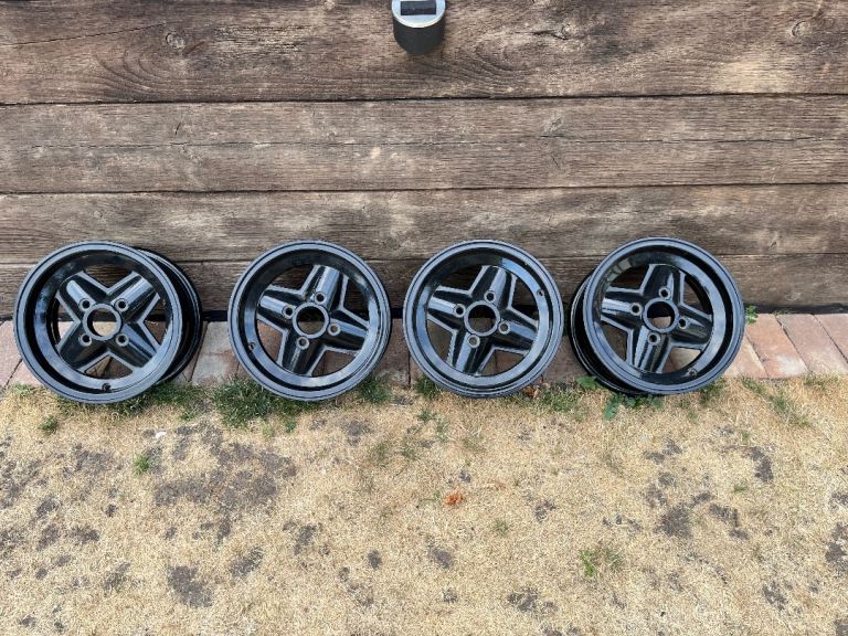 Classic mini alloys 