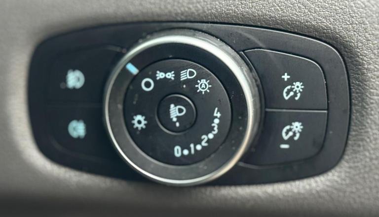 2018 Ford Transit Custom 2.0 300 EcoBlue Trend L1 H1 Euro 6 5dr Diesel