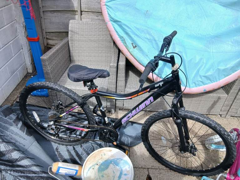 Schwinn Surge adults Mountain Bike - Black, Good Condition