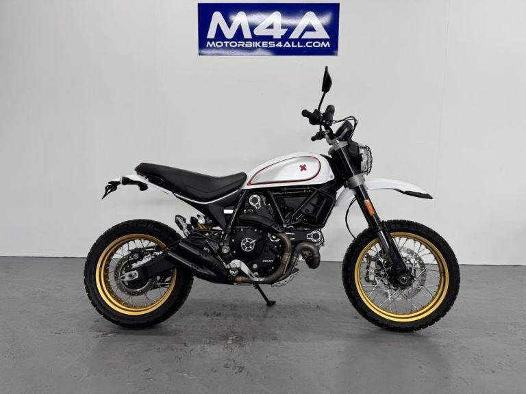 DUCATI SCRAMBLER DESERT SLED 800 2017