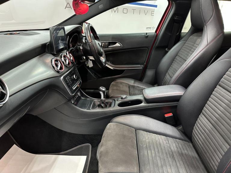 2017 Mercedes-Benz GLA GLA 200d AMG Line Premium Plus 5dr ESTATE DIESEL Manual