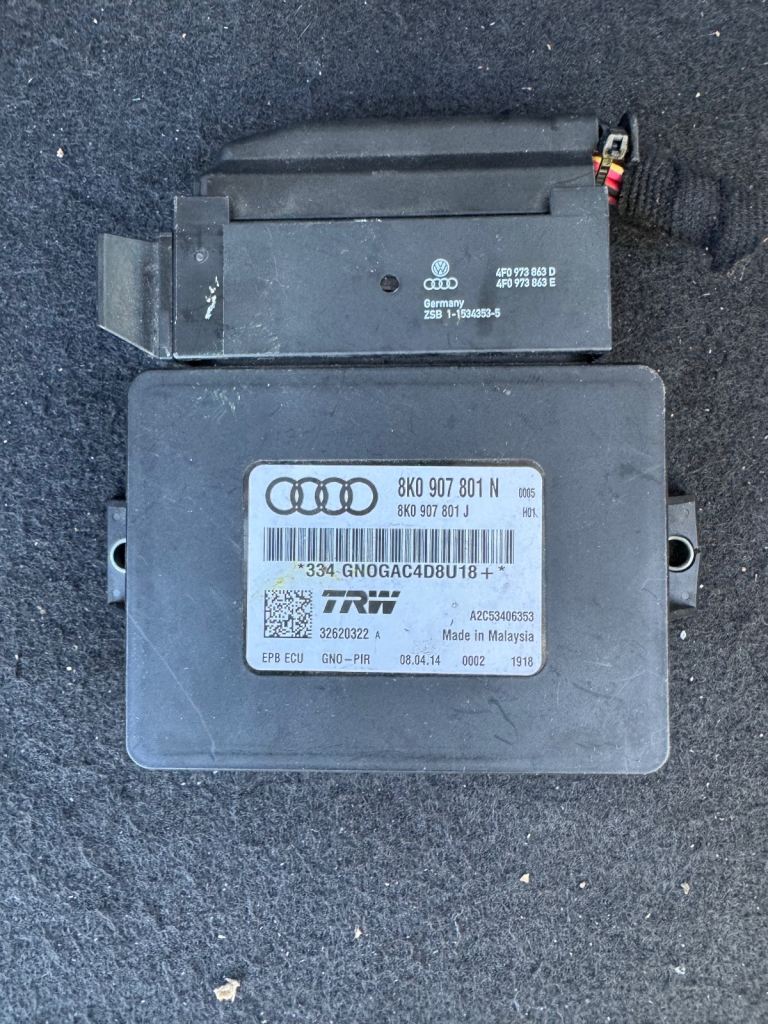 2010 AUDI A4 (B8)  ELECTRONIC PARKING BRAKE CONTROL ECU MODULE - 8K0907801H