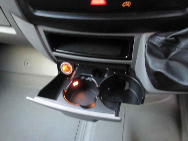 2014 Mercedes-Benz Sprinter 316 2.1CDi 3.5T L2H2 MWB MED ROOF [Email address removed. Click Email...