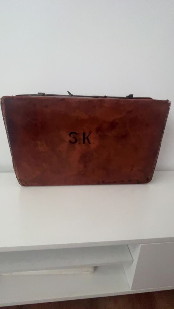 Vintage Leather Suitcase 1910-1940