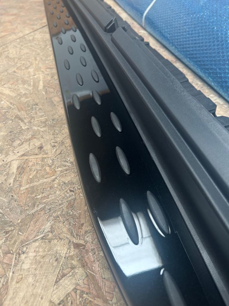 Mercedes GLC Black Gloss side steps