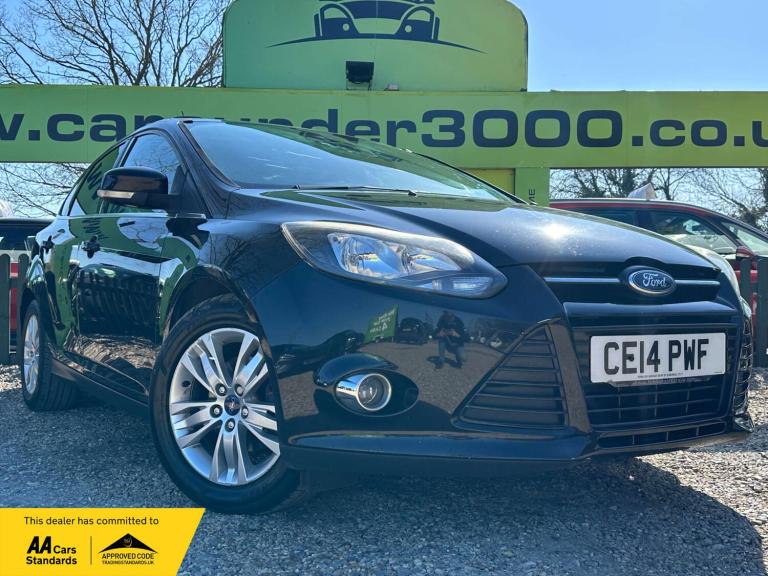 2014 Ford Focus 1.0 125 EcoBoost Titanium Navigator 5dr HATCHBACK PETROL Manual
