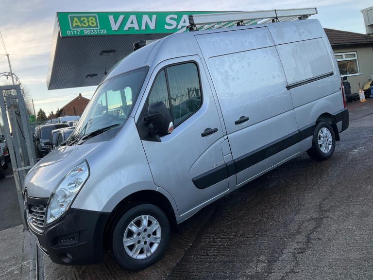 2019 Renault Master MM35 BUSINESS+ ENERGY 2.3 DCI 145 BHP PANEL VAN EURO 6 PANEL VAN Diesel Manual