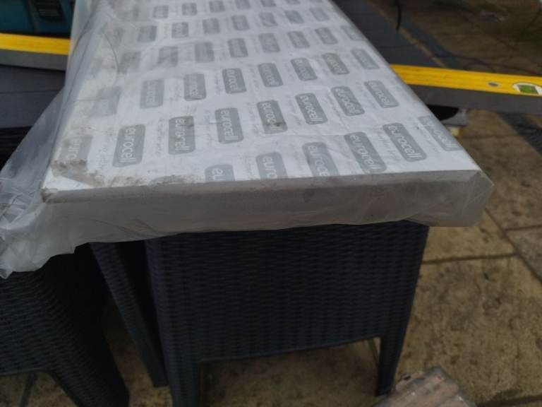White fascia board 