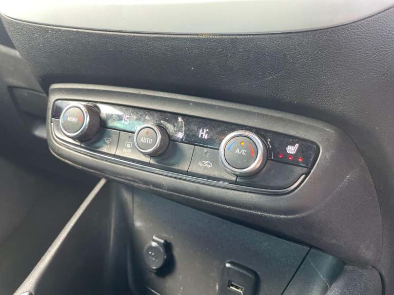 2021 Vauxhall Crossland 1.2 Griffin SUV 5dr Petrol Manual Euro 6 (s/s) (83 ps) HATCHBACK Petrol M...