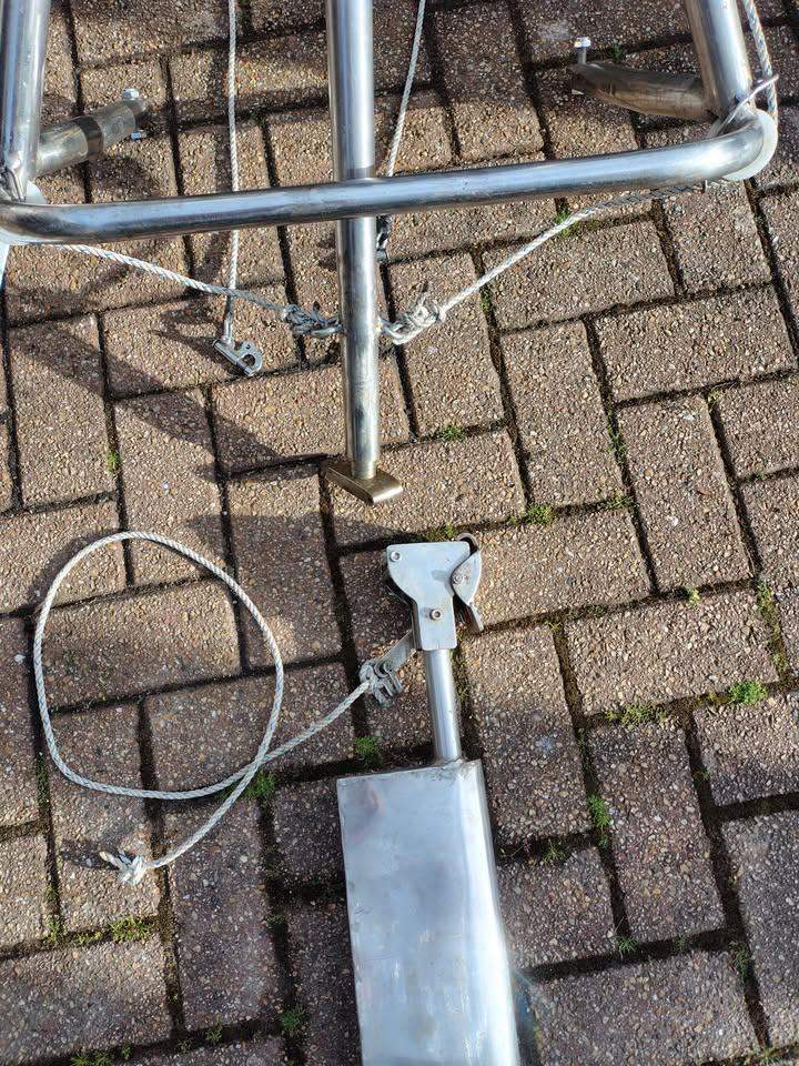 Sailing Yacht Self-Steering Winvane