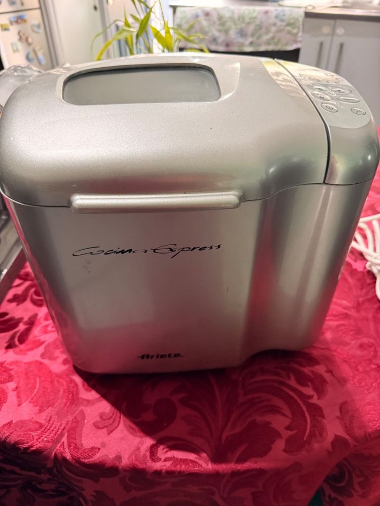 Bread maker