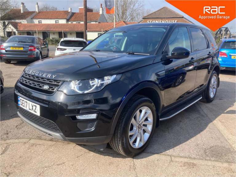 2017 Land Rover Discovery Sport 2.0 TD4 SE Tech SUV 5dr Diesel Auto 4WD Euro 6 (s/s) (180 ps) SUV...
