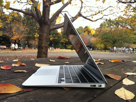 Apple MacBook Air 13 inch, Intel Core i5, 256GB SSD, Final Cut Pro, Logic X, Photoshop Adobe