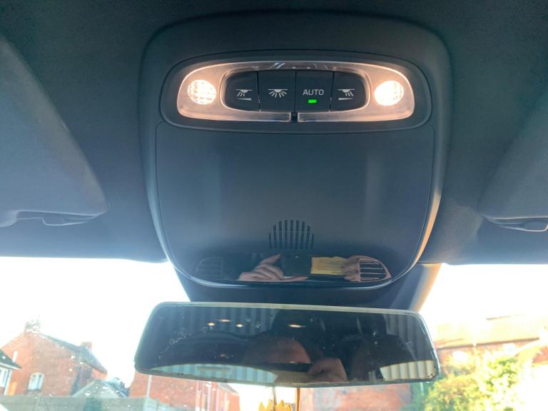 2016 Volvo V40 D2 [120] R DESIGN Nav Plus 5dr HATCHBACK DIESEL Manual