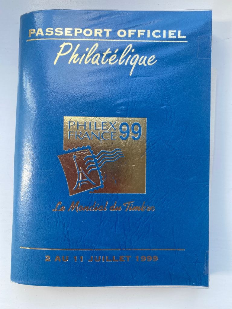 Official passport Philex France 1999