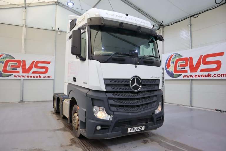 2019 (19 PLATE) Mercedes Benz Actros 2545 6x2 Euro 6 Tractor Units
