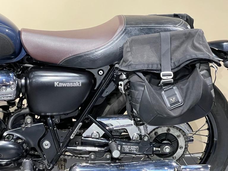 Kawasaki W800 W 800 EJ800 CKF CAFE 2021 in Blue