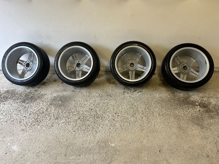 Audi 18 inch set of 4 rotary alloys 245/40R 18