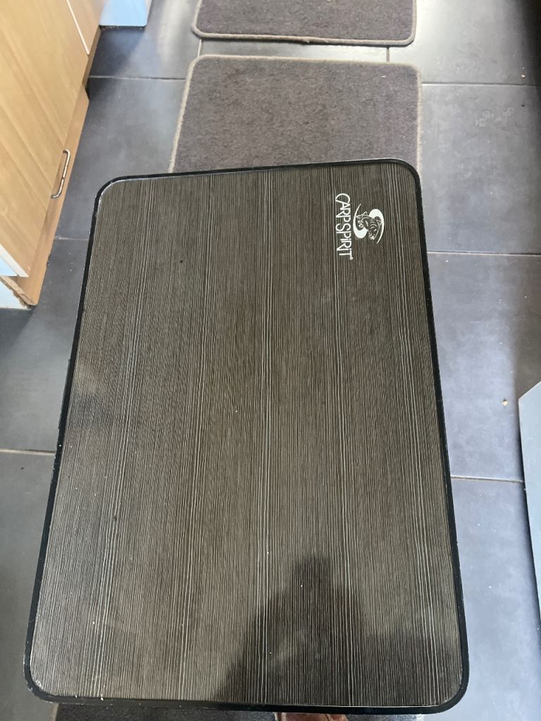 Carp spirit fishing table