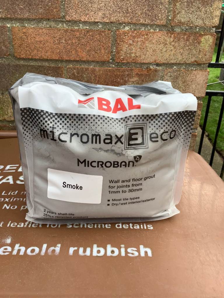 TILE GROUT SMOKE GREY