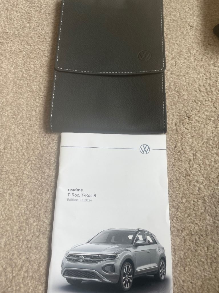 Volkswagen T-roc 2024 onwards owners manual with case