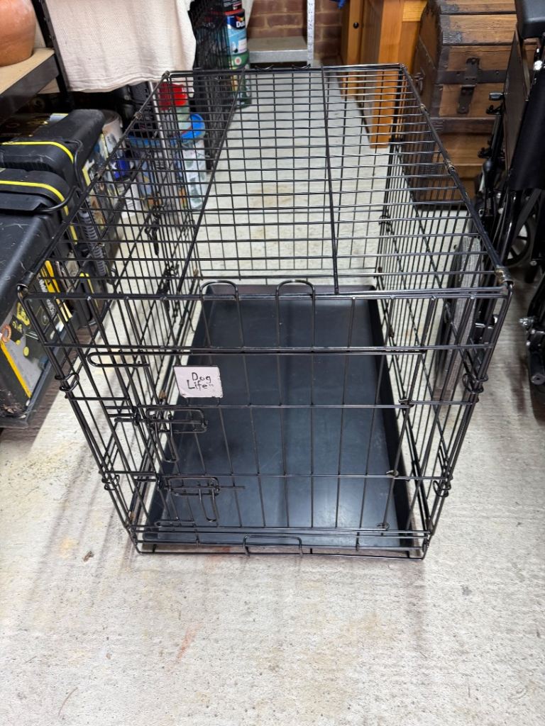 Dog crate medium 