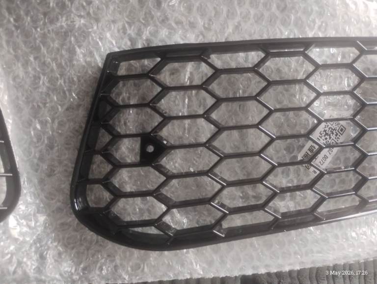 Front fog light covers 