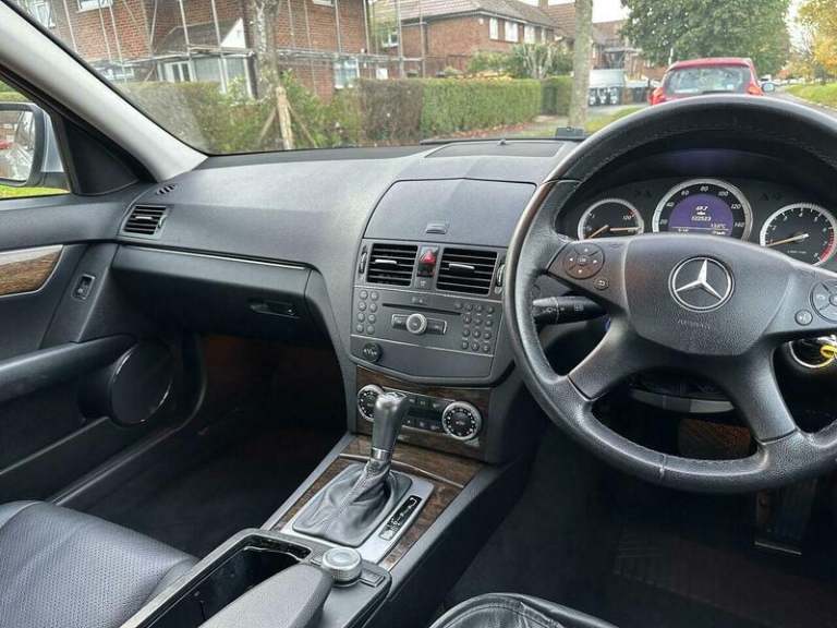 2007 Mercedes-Benz C Class 1.8 C200K Elegance Auto Euro 4 4dr Petrol Automatic
