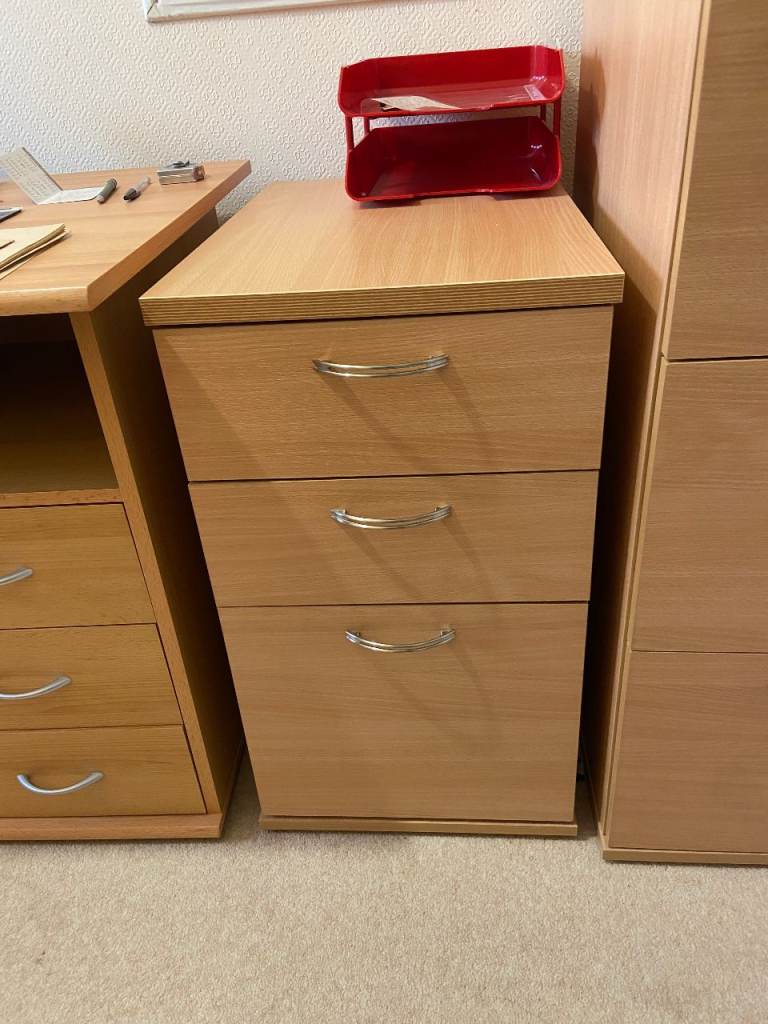 Beech  3-drawer filing cabinet