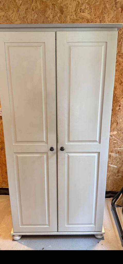 Set of solid pine wardrobes 